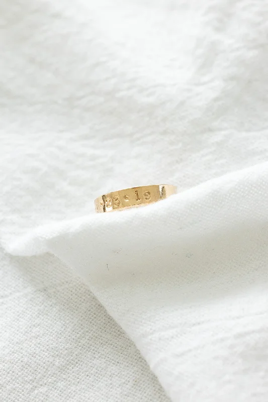 Women’s romantic rings-Custom Stamped Date Ring Band