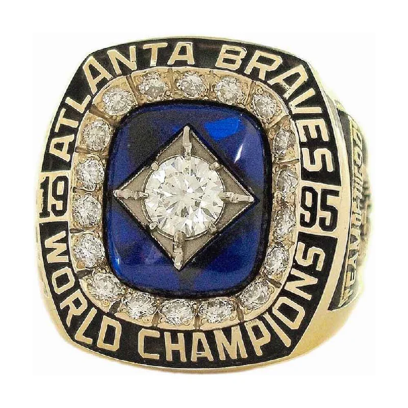 Women’s vintage-inspired rings-1995 Atlanta Braves World Series Ring