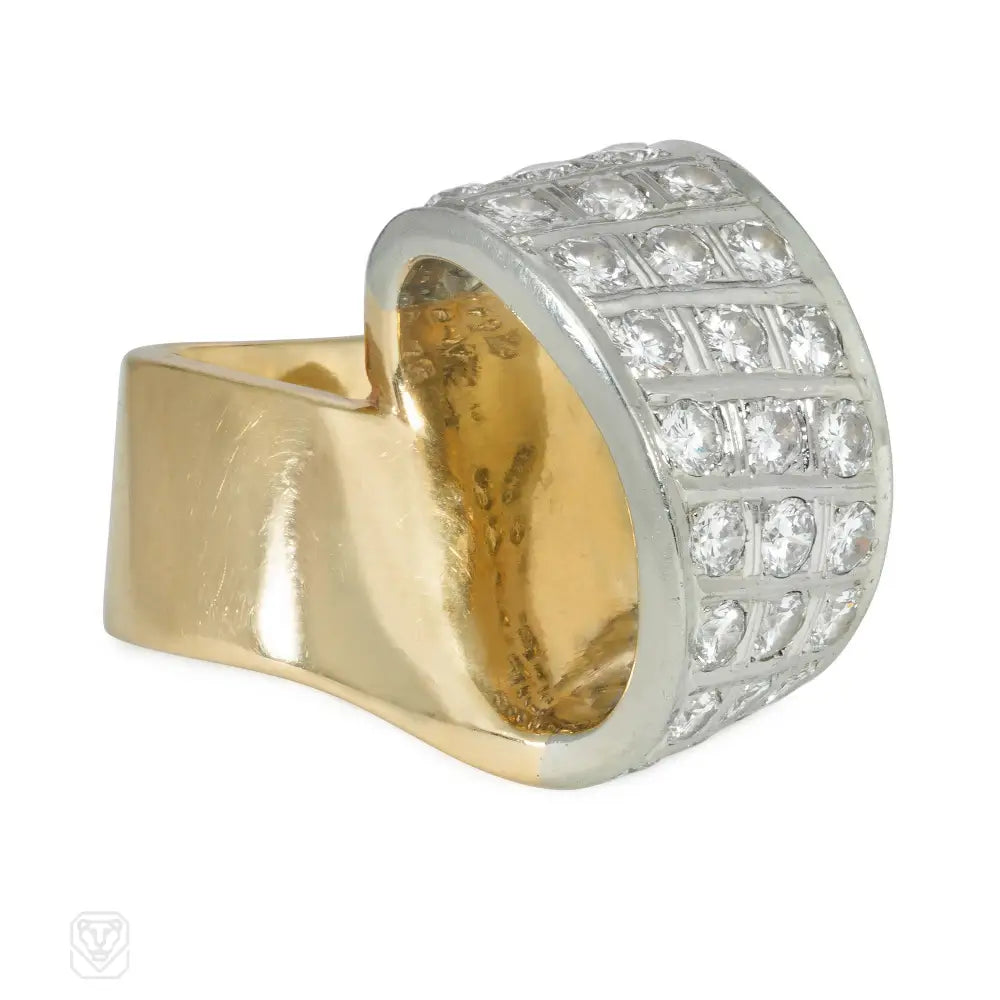 Women’s elegant rings-1970s diamond and gold bypass loop ring