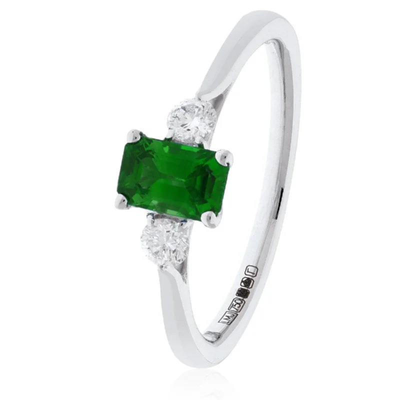 Women’s infinity rings-Emerald and Diamond Three Stone Ring