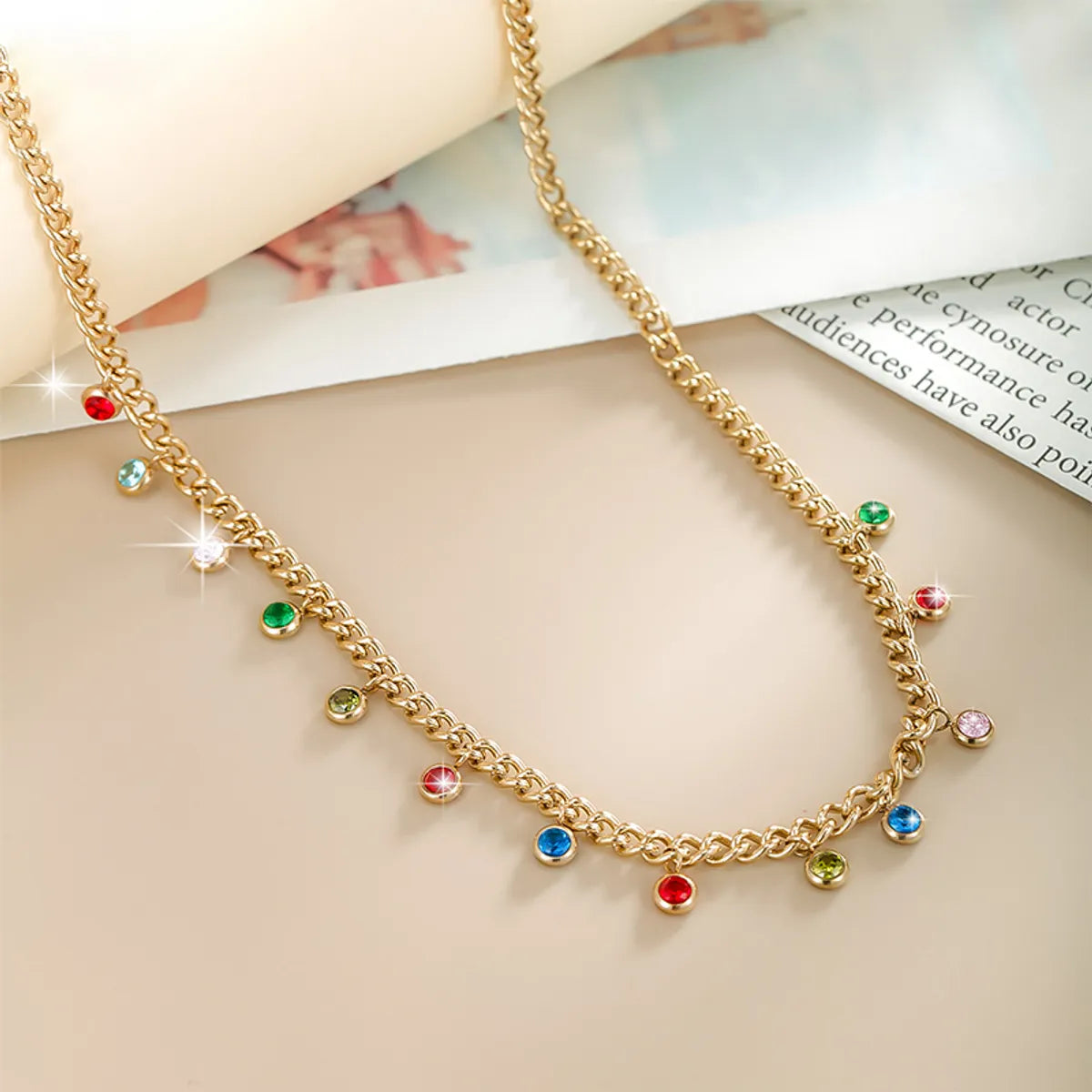 Women’s gold pendant necklaces-Lady Xuping Round Stainless Steel Plating Inlay Artificial Gemstones 14k Gold Plated Necklace