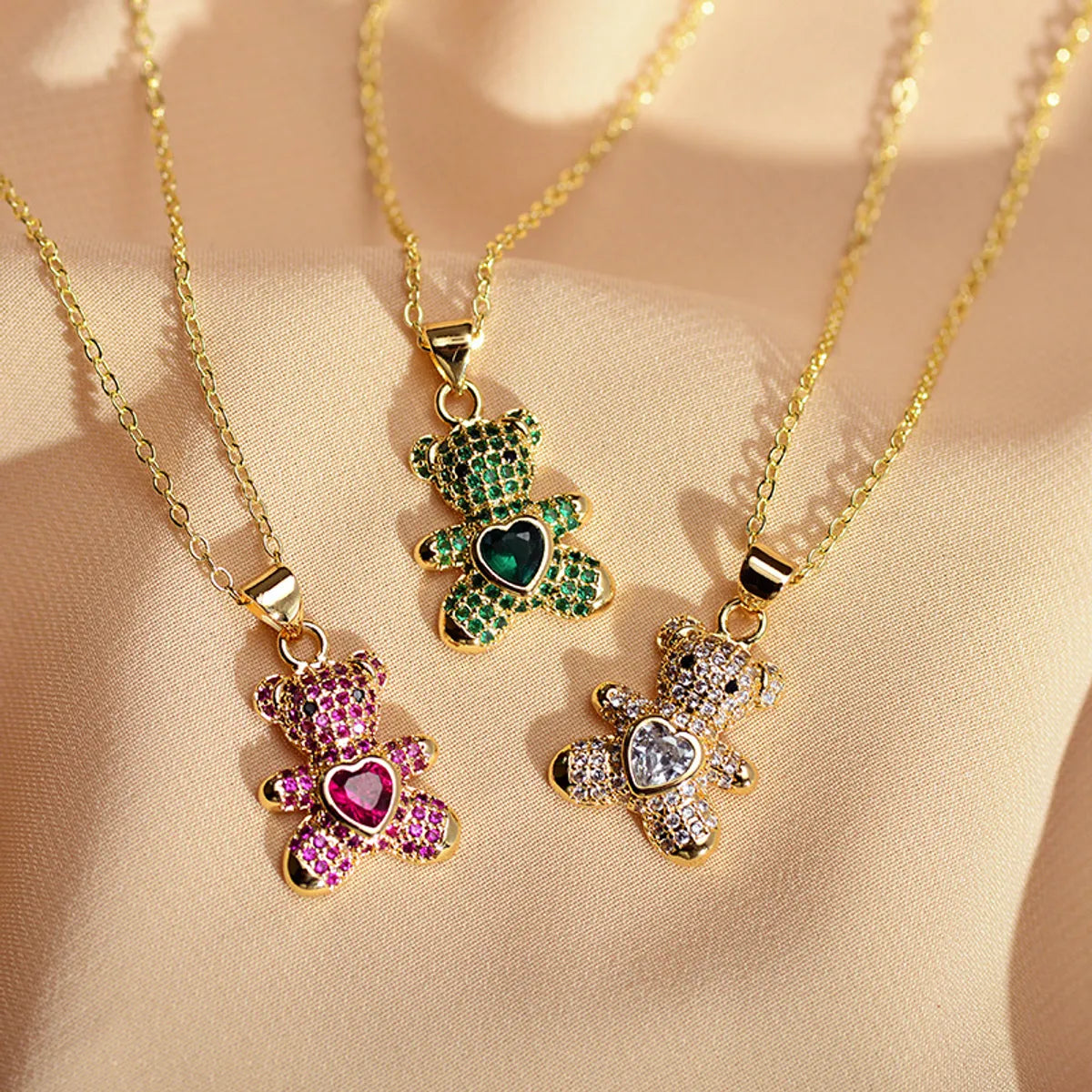 Women’s gold necklaces-Cute Little Bear Copper Plating Inlay Zircon Pendant Necklace