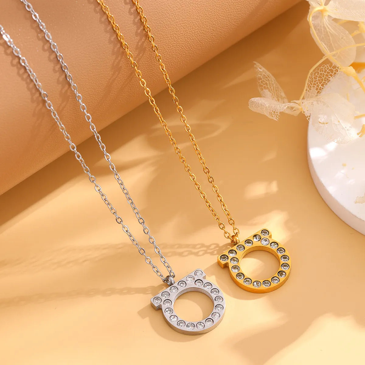 Women’s chunky necklaces-Simple Style Classic Style Letter Stainless Steel Plating Inlay Zircon Gold Plated Silver Plated Pendant Necklace