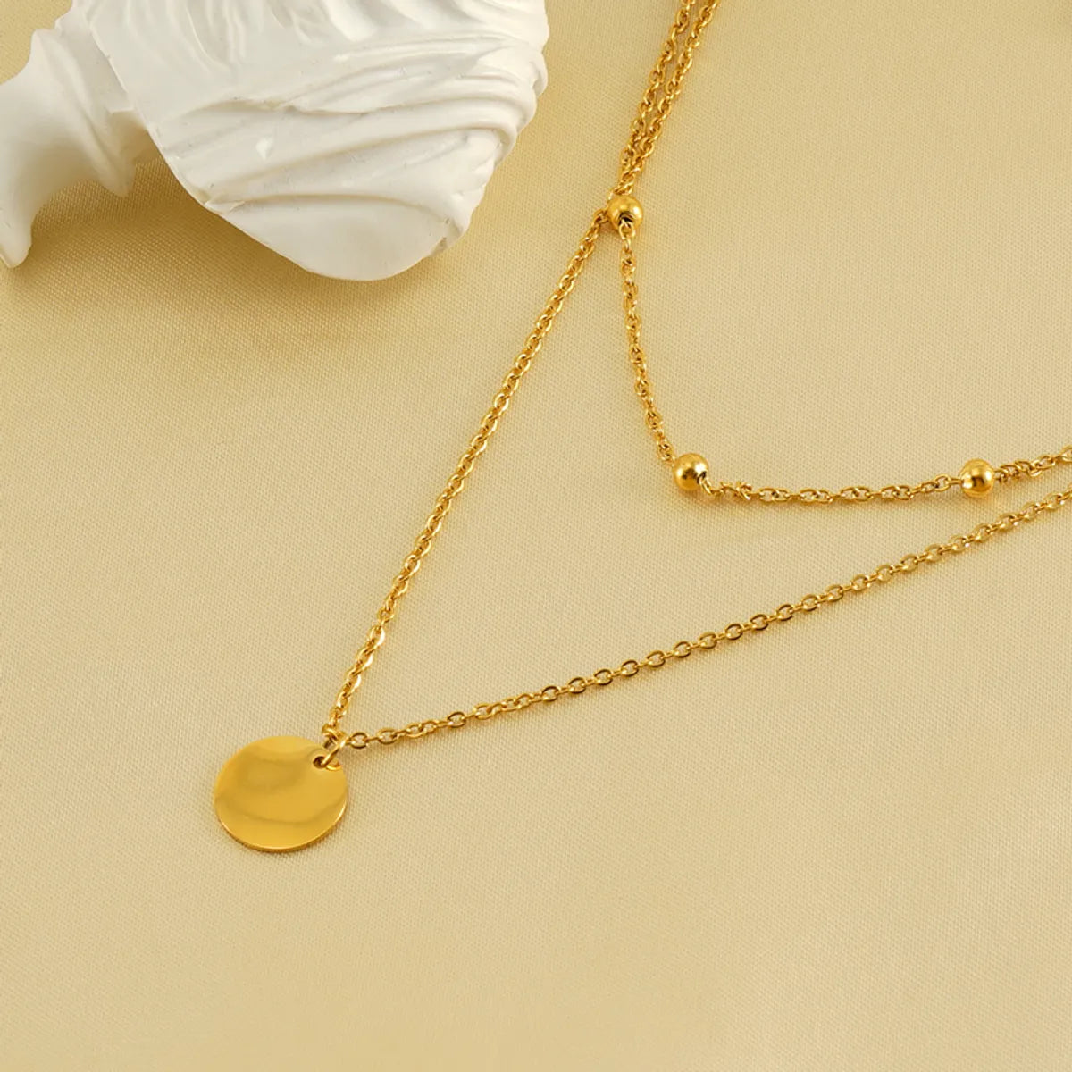 Women’s stylish pendant necklaces-Casual Simple Style Round Solid Color Stainless Steel Layered Plating 18k Gold Plated Layered Necklaces