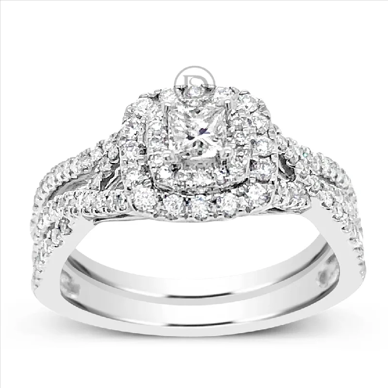 Women’s heart-shaped engagement rings-Diamond Halo Engagement Ring .75 CTW Princess & Round Cut 14K White Gold