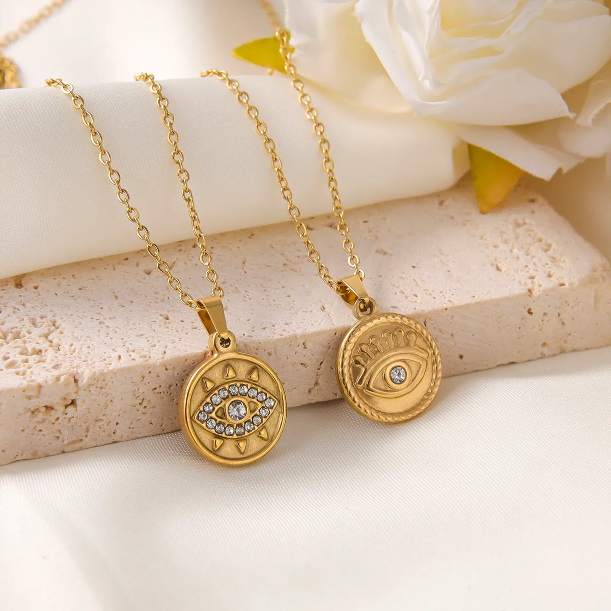 Women’s elegant pendant necklaces-Elegant Vintage Style French Style Star Eye Stainless Steel Plating Inlay Zircon 18k Gold Plated Pendant Necklace