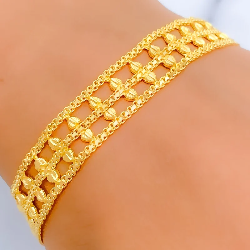 Women’s stackable bangles-Women’s stackable bangles-Checkered Leaf 22k Gold Flat Chain Bracelet