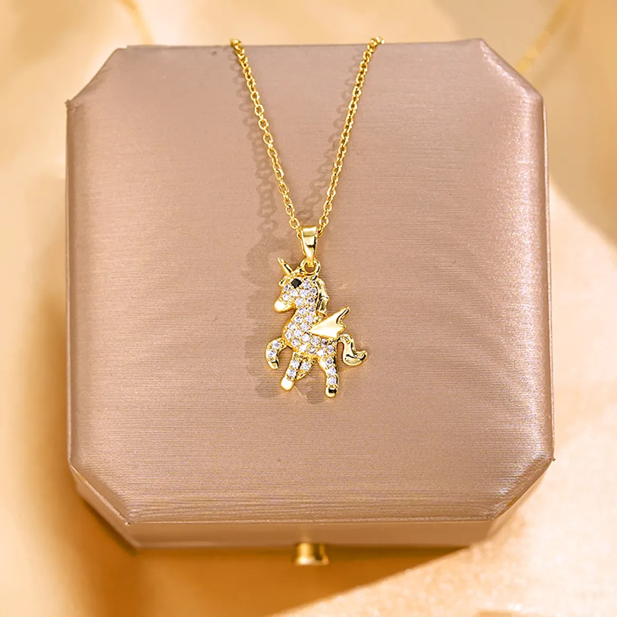 Women’s choker necklaces-Wholesale Cute Shiny  304 Stainless Steel Copper Inlay Gold Plated Zircon Pendant Necklace