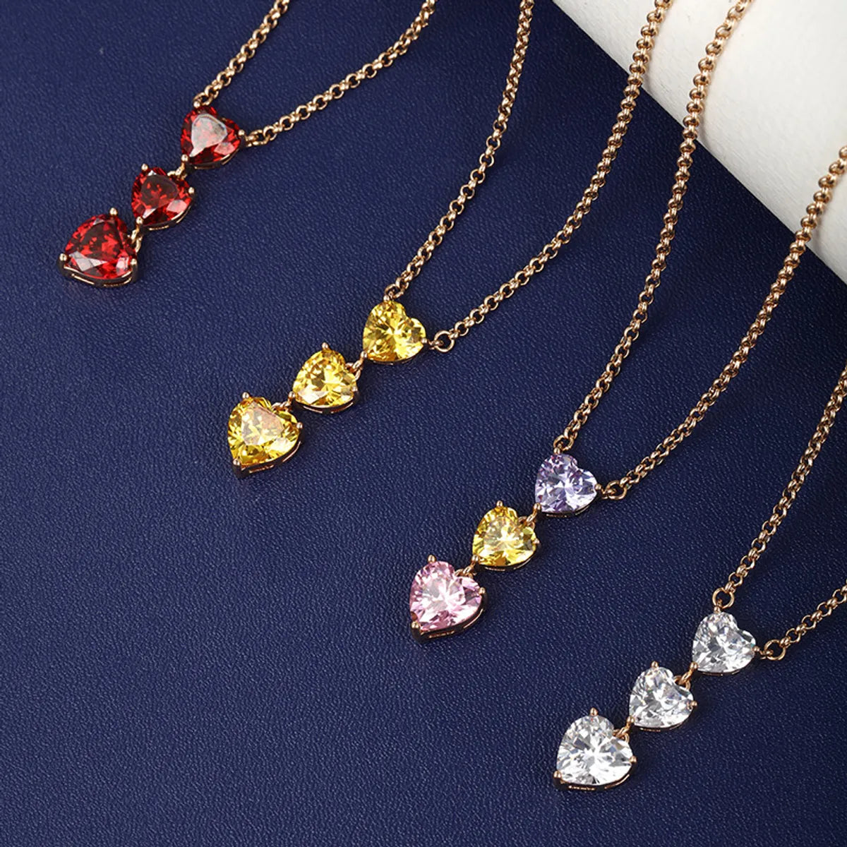 Women’s adjustable necklaces-XUPING Sweet Heart Shape Copper Alloy Artificial Gemstones 18K Gold Plated Women's Pendant Necklace